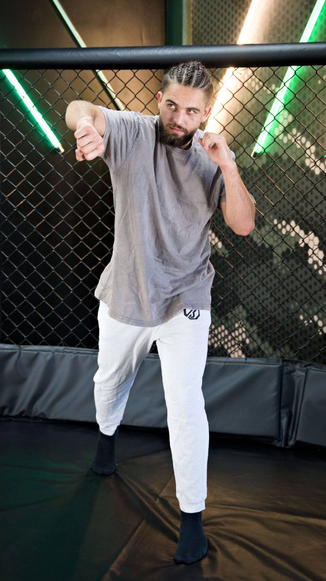 Fighting is Therapy | Heavy Oversize T-Shirt